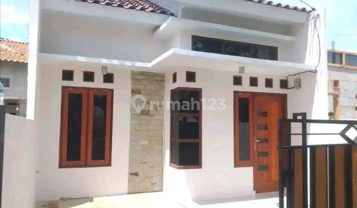 Rumah Minimalis Modern Terbaru Di Sawangan Depok  1