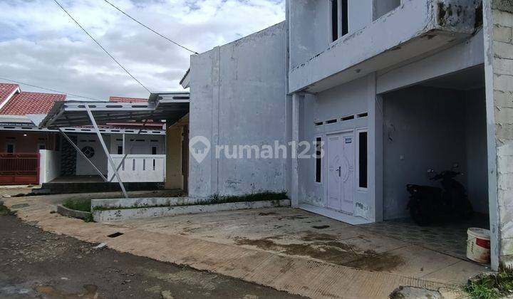 Jual Cepat Rumah 2lantai Siap Huni Di Dlm Komplek Ramai Sawangan Depok  2