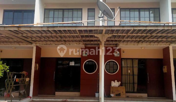 Sewa Rumah Green Lake City Cluster East Asia Baru Renovasi