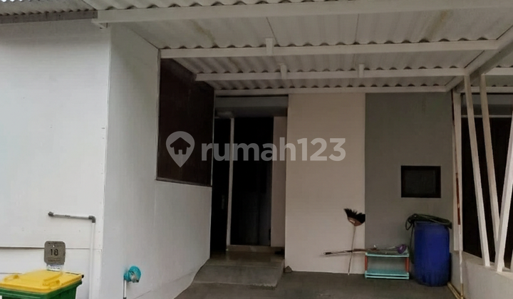 Sell Fast 2-Storey Hook House Metland Puri Cipondoh
