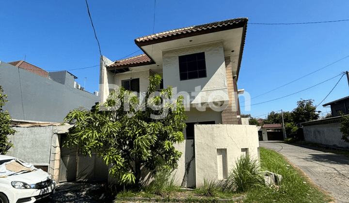 RUMAH MINIMALIS MANYAR INDAH 2 LANTAI HOOK 1