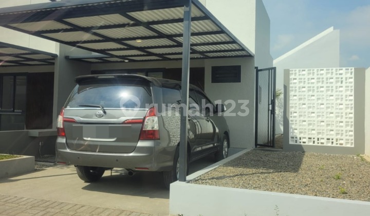 Rumah 2 Lantai Posisi Hook dengan Interior Premium di Perum Pondok Permata Suci Cluster Discovery Barat Gresik