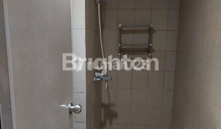*APARTMENT METROPOLIS DKT UBAYA TENGGILIS 2