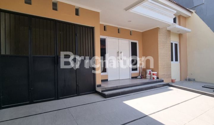 Ready-to-Occupy New House for Sale Near Karang Empat, Karang Asem, Ploso, Kapas Krampung, Galaxy Mall. Ready-to-Occupy New House for Sale Near Karang Empat, Karang Asem, Ploso, Kapas Krampung, Galaxy Mall.