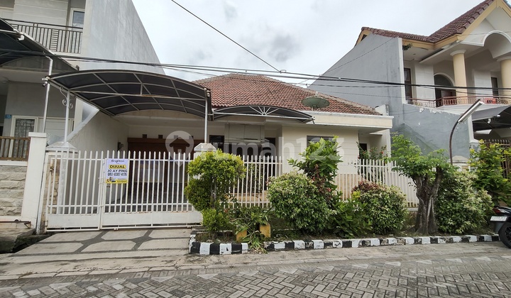 Rumah Terawat Mojoarum Dekat Dharmahusada