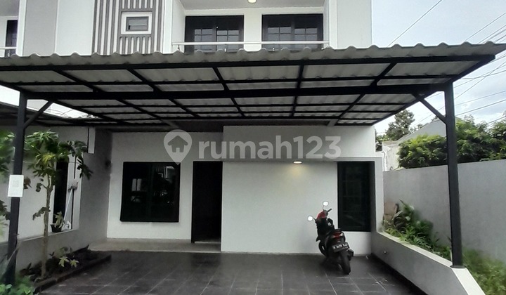 Rare Find! New Semi-Furnished House 5 Minutes to LRT Harjamukti 1