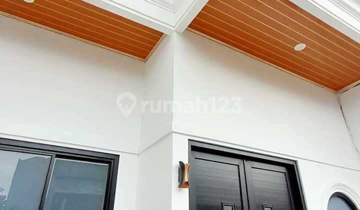 Townhouse Eksklusif di Cibubur, 500 Meter ke Jalan Jambore, SHM Townhouse Eksklusif di Cibubur, 500 Meter ke Jalan Jambore, SHM