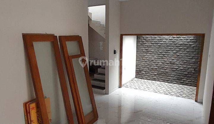 Dijual Cepat Rumah Baru Dgn Konsep Modern Di Kawasan Kalisari 1