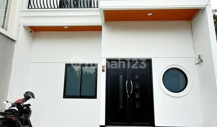 Rumah Dlm Townhouse Strategis Dekat Sekolah Al Azhar dan Exit Tol Cibubur Rumah Dlm Townhouse Strategis Dekat Sekolah Al Azhar dan Exit Tol Cibubur