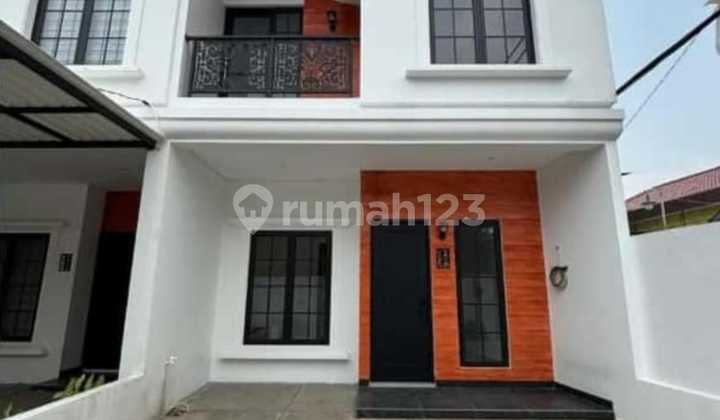 Move-in Ready House in a Cluster Near University & KRL Station