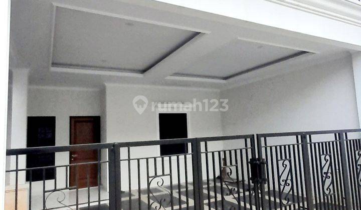 Hunian 2 Lantai Non Cluster Dengan Balkon Luas & Akses Strategis Di Kalisari, Jakarta Timur 2