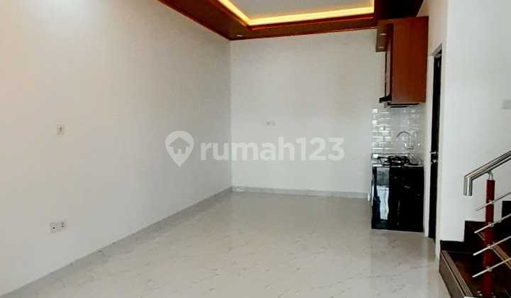 New 2-Story House in Luxury Cluster Strategically Located Near Highway & LRT New 2-Story House in Luxury Cluster Strategically Located Near Highway & LRT