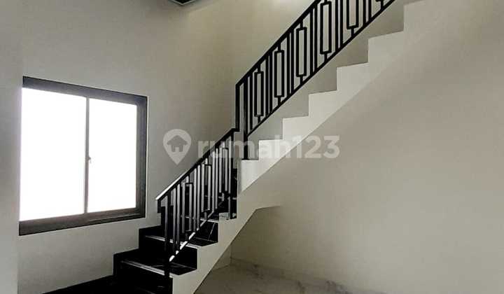 New 2-Story House 5 Minutes to Cibubur Toll Exit, Inside Townhouse 2