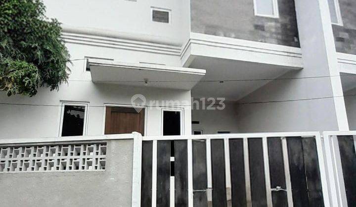 Rumah Baru 2 Lantai Siap Huni, Akses Jalan Masuk Mobil, Bs KPR 1