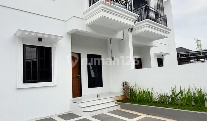 Hunian Asri Nan Nyaman di Kalisari, Akses Jalan Bs 2 Mobil, SHM