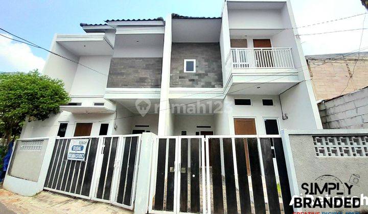 Rumah Baru 2 Lantai Siap Huni, Akses Jalan Masuk Mobil, Bs KPR 2