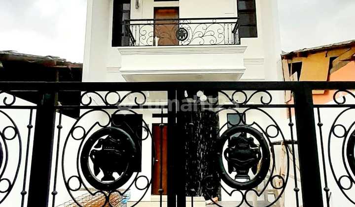 Rumah Nyaman & Siap Huni di Pasar Rebo - Akses Jalan Utama, SHM Rumah Nyaman & Siap Huni di Pasar Rebo - Akses Jalan Utama, SHM