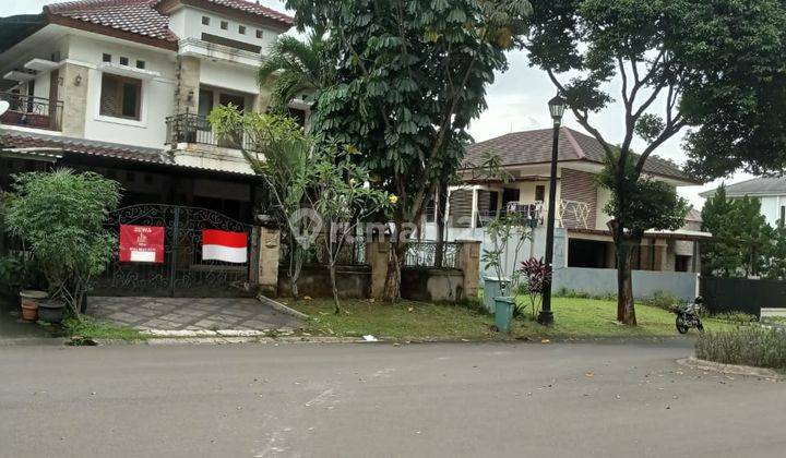 Hunian Mewah 2 Lantai Siap Huni Kondisi Furnished Di Lingkungan Yang Asri Di Kawasan Lippo Central Karawaci 1