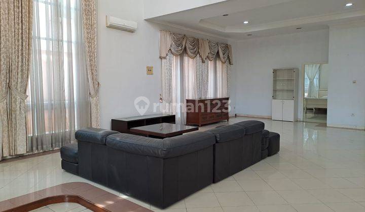 Rumah Mewah 2 Lantai Kondisi Furnished Di Kawasan Lippo Karawaci Central 2