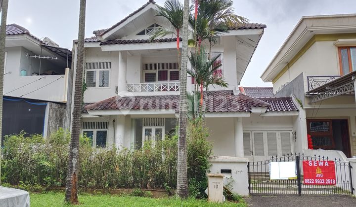 Rumah 2 Lantai di Lippo Karawaci Central 2