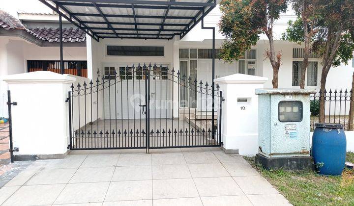 Rumah Bagus 2 Lantai Sudah Renovasi Yang Berada Di Taman Himalaya, Lippo Karawaci Central 1