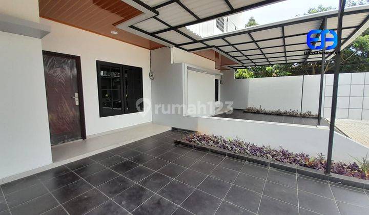 Rumah Dlm Townhouse Posisi Hook Siap Huni Free Kitchen Set  15