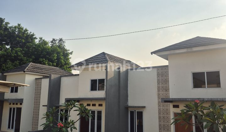 Rumah 1 Lantai SHM Free Biaya Bebas Banjir di Setu Bekasi Rumah 1 Lantai SHM Free Biaya Bebas Banjir di Setu Bekasi
