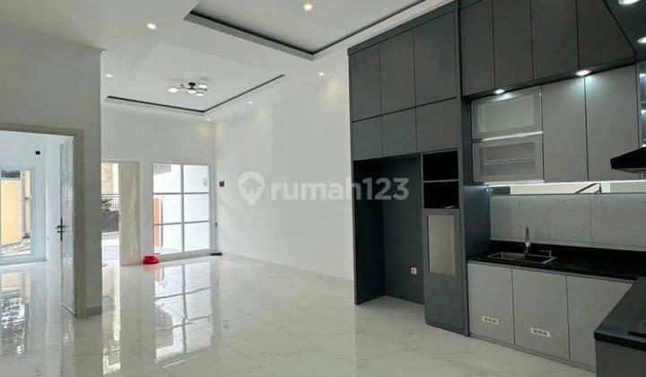 Dijual Rumah Siap Huni Dalam Komplek  2