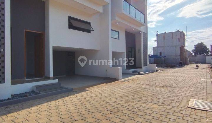 Dijual Rumah Tipe Mezzanine Dekat Tol Brigif 2