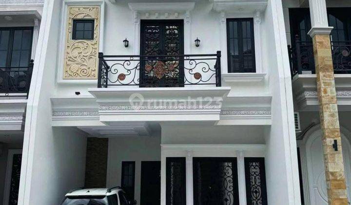 Dijual Rumah 2,5 Lantai Rooftop Cilandak Kko 1