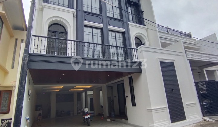 Rumah Mewah Private Pool Dalam Cluster Siap Huni Rumah Mewah Private Pool Dalam Cluster Siap Huni