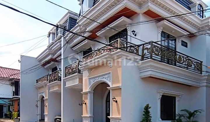Dijual Rumah Classic Siap Huni Mewah Dekat Cilandak Kko 2