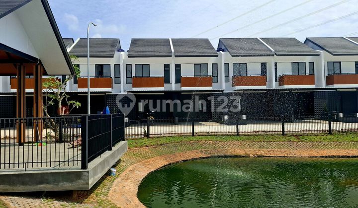 Two-Story House Cost 1.7 Million Strategic Location Near Toll Station