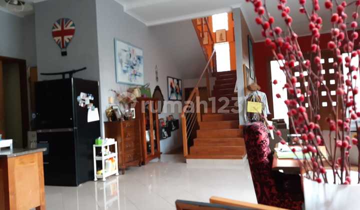 For Sale Rumah Cantik di Cilandak SHM Lt:502/Lb250//Kt+2//Km4+1