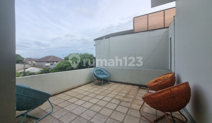 Rumah Kontrakan Bagus Semi Furnished di Kemang Jakarta Selatan. Rumah Kontrakan Bagus Semi Furnished di Kemang Jakarta Selatan.