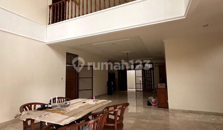 For Rent Rumah 2Lantai (Posisi Hook) SHM Pondok Indah Jak_Sel/2025 2