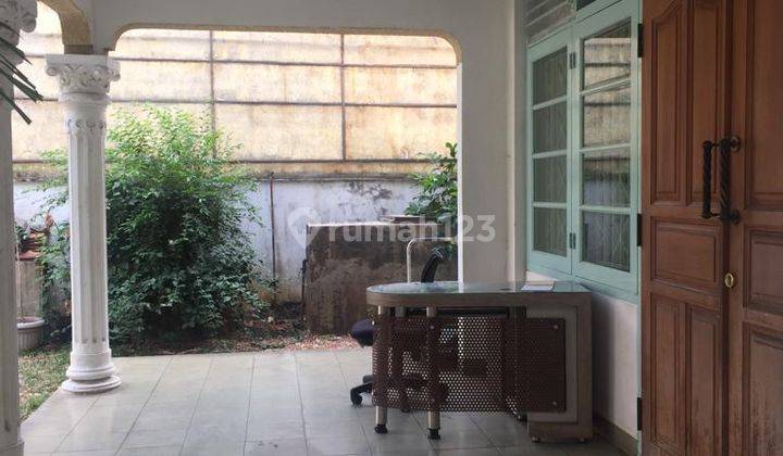Rumah 2 Lantai Daerah Cikini Bagus 5kamar Tidur 6 Kmar Mandi Bagus 1