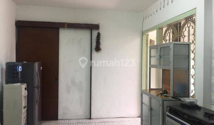 Rumah 2 Lantai Daerah Cikini Bagus 5kamar Tidur 6 Kmar Mandi Bagus 8
