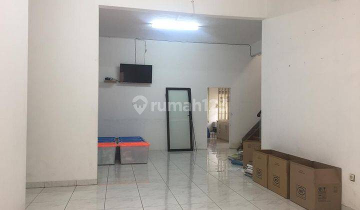 Rumah 2 Lantai Daerah Cikini Bagus 5kamar Tidur 6 Kmar Mandi Bagus 12