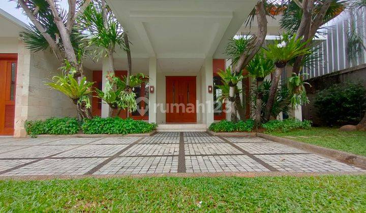 Menteng House For Rent Type 5 Bedroom Bagus Lokasi Strategis 11