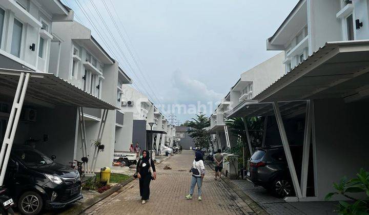 Rumah 2 Lantai Baru di Park Ville Serpong 850 Juta 10.23 2