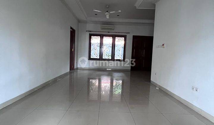 House Of Radio Dalam , Lt 450 Lb 180 , 5 BR ,4bt Good House  3