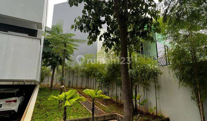 Nice Rumah 3 Lantai Bagus Semi Furnished HS di Ampera, Jakarta Selatan 23