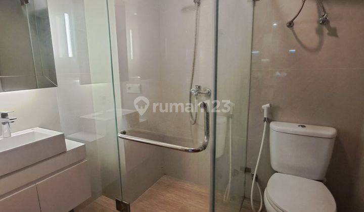 Nice Apartement Sahid Sudirman Residence Lantai 20 2 BR Furnished Bagus 3