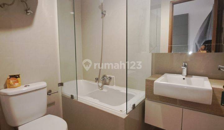 Nice Apartement Sahid Sudirman Residence Lantai 20 2 BR Furnished Bagus 13