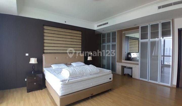 Dijual Apt The Peak Sudirman 3 BR Lantai 42 08.2023 1