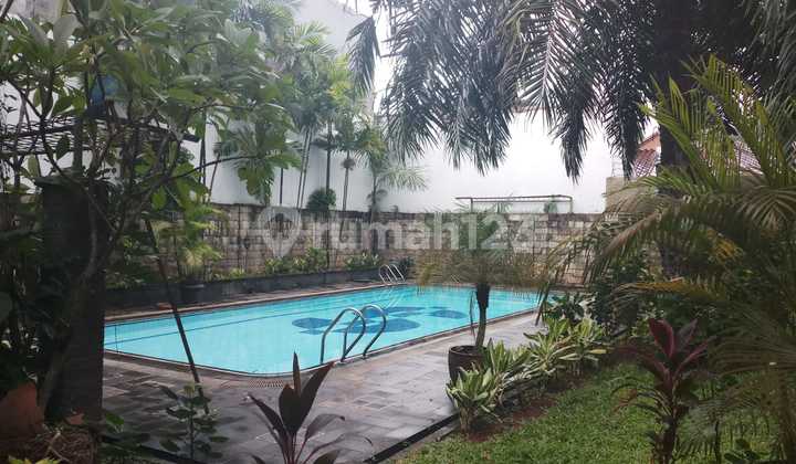Rumah 2 Lantai Bagus SHM Di Pondok Indah Private Spool 09.2023
