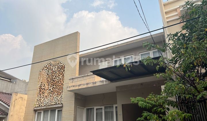 Dijual Rumah Cantik 2 Lantai Di Pondok Indah 09.2023