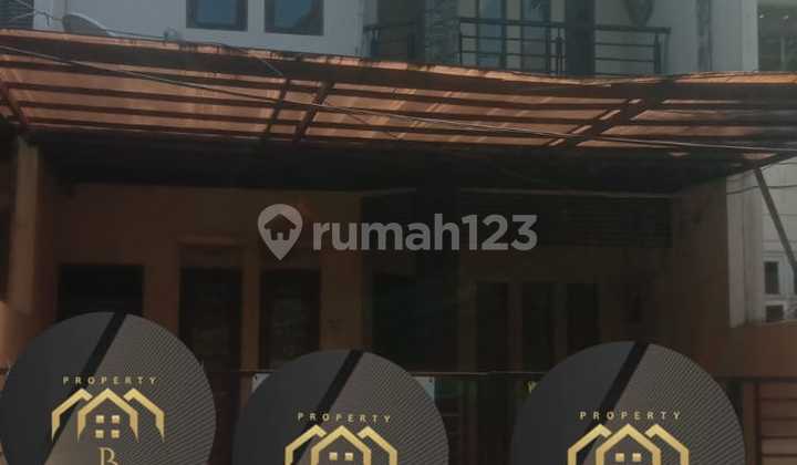 Rumah 2 Lantai Bagus Unfurnished Di Pondok Indah 09.2023 Rumah 2 Lantai Bagus Unfurnished Di Pondok Indah 09.2023