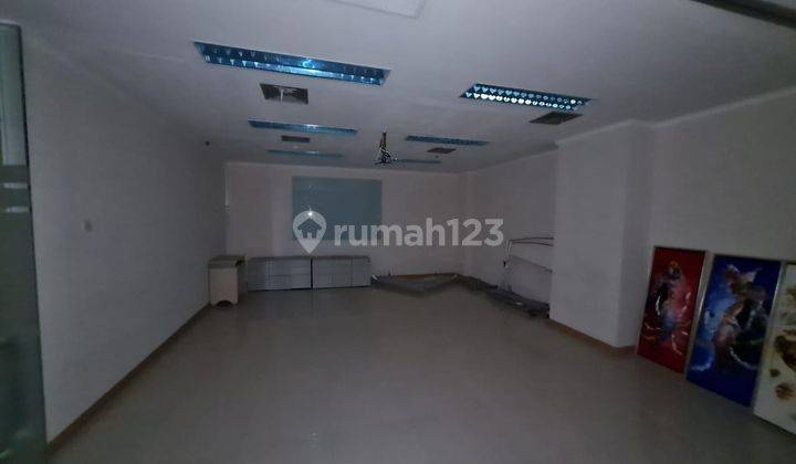 Perkantoran L Avenue Di Pancoran Semi Furnished Strategis 09.2023 2